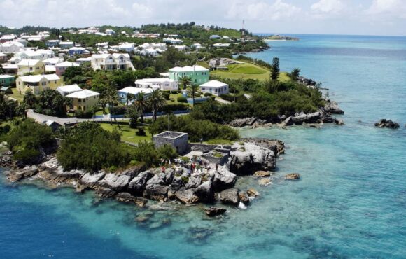 Bermuda, Beautifully Positioned